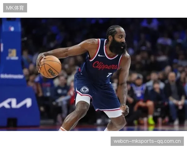 NBA76人中距离手感回稳,攻势层层压向对方